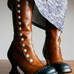 Anmutige orthopädische Stiefel für einen modernen Look