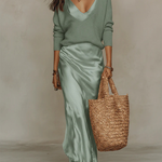 Anaïs – Elegant Satin Midi Dress