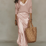 Anaïs – Elegant Satin Midi Dress