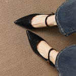 Eda Genuine leather Pointed-Toe Pumps