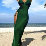 Finely Styled Dress With a Classic Look