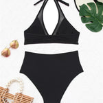 Beautifully Finished Bikini in a Timeless Design