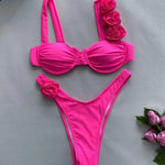 Beautifully Finished Bikini in a Timeless Design