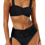 Beautifully Finished Bikini in a Timeless Design