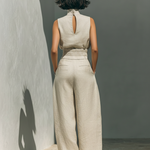 Aurora | Set consisting of a sleeveless beige top and wide-leg pants