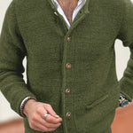 Anmutig designte Strickjacke
