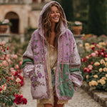 Durchdacht designte Strickjacke